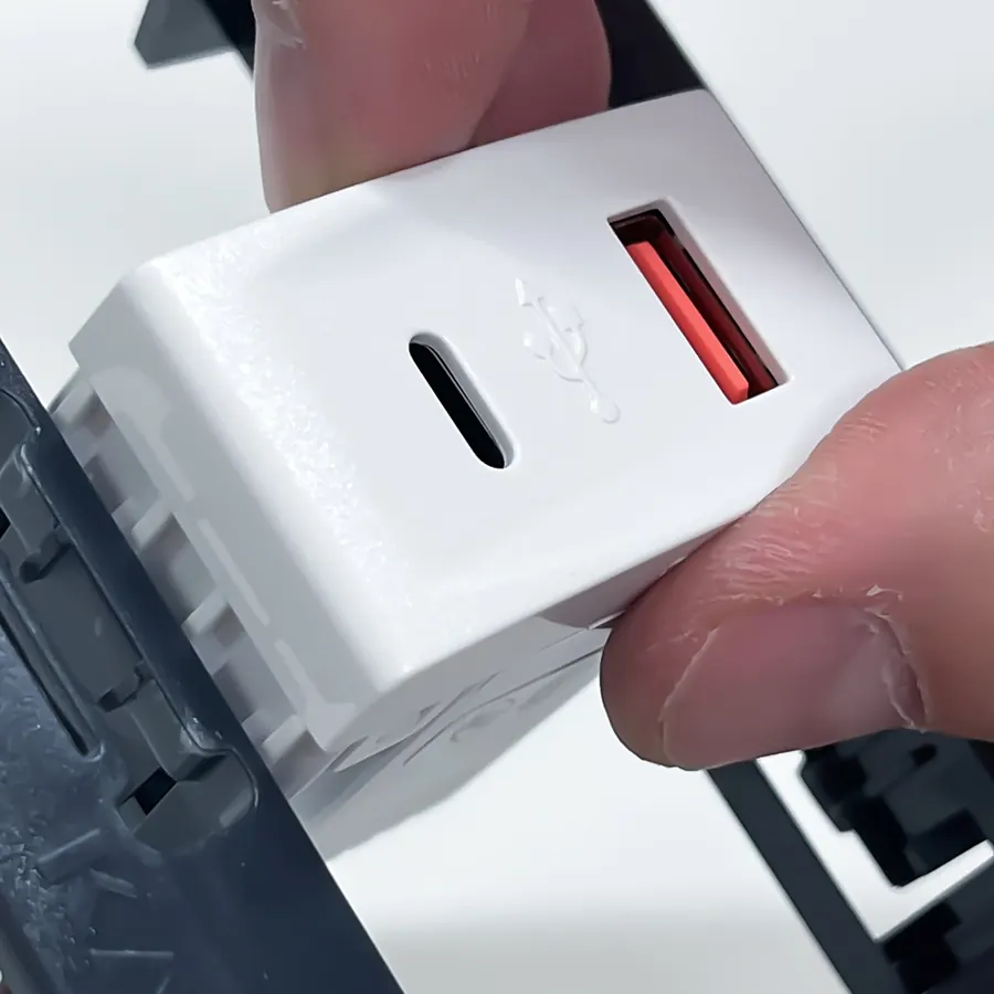 Toma USB del sistema modular de cerca